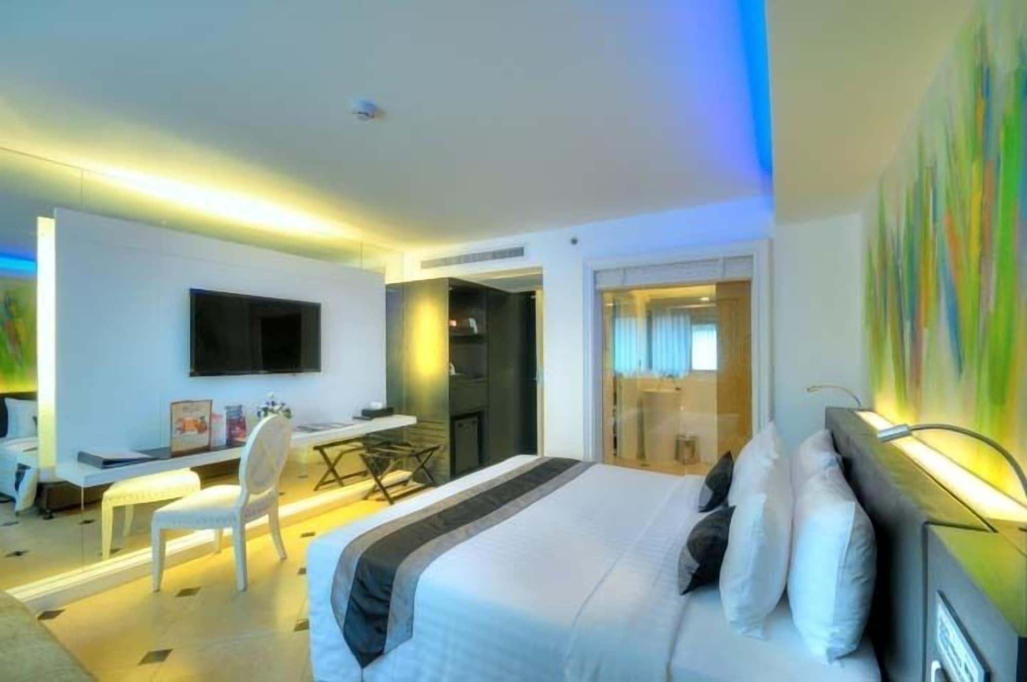 Aspira Skyy Sukhumvit 1 Bangkok Exterior foto