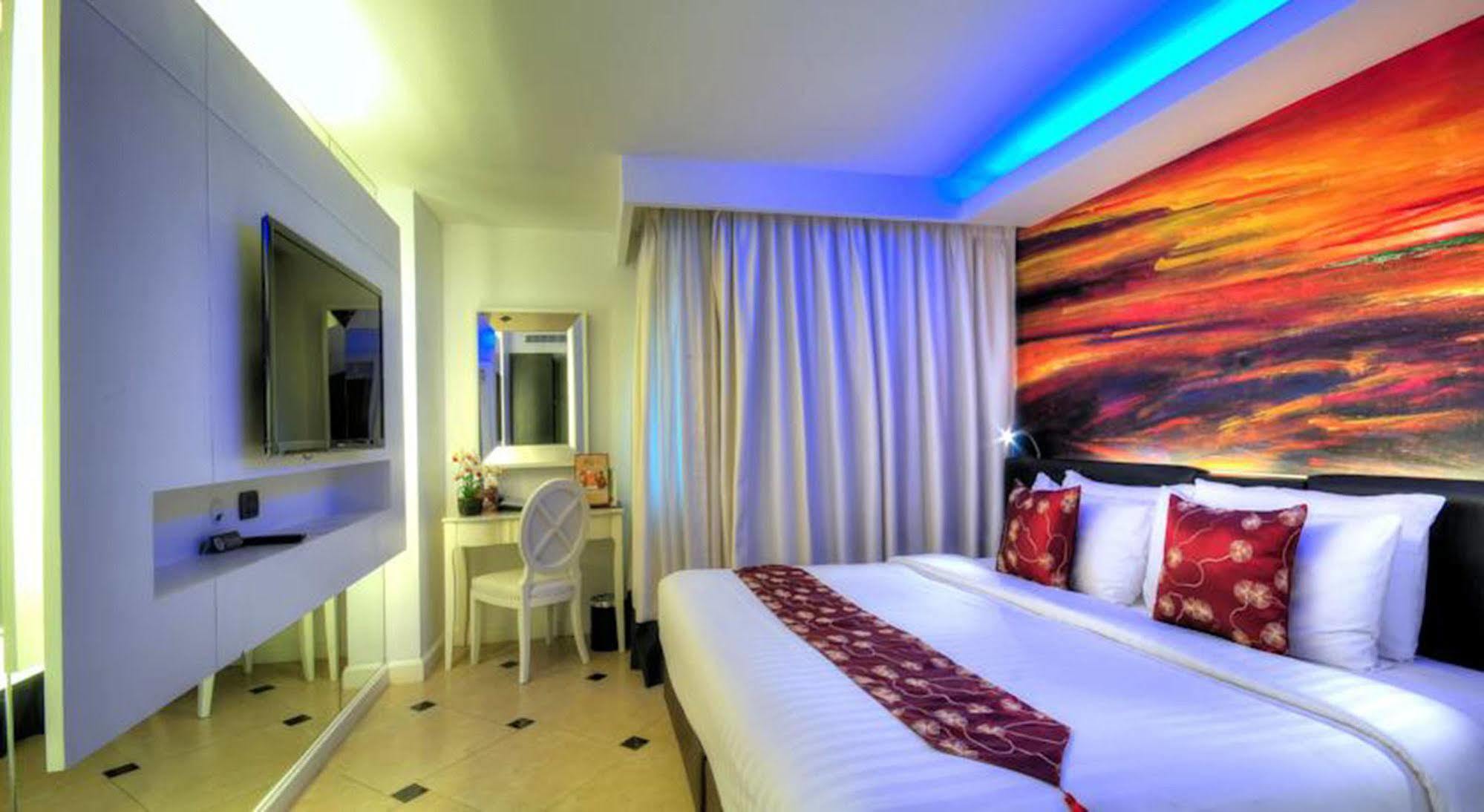 Aspira Skyy Sukhumvit 1 Bangkok Exterior foto